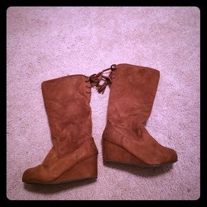 Little girls wedge boots